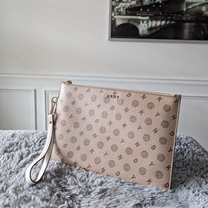 DKNY Large Heritage Logo Wristlet Heritage Chino/White